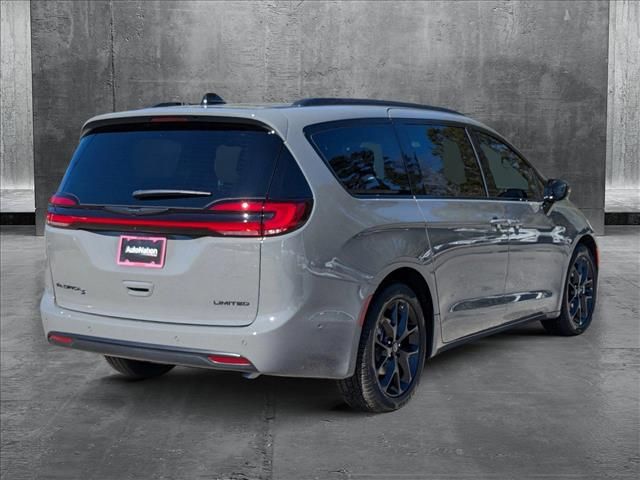 2025 Chrysler Pacifica Limited