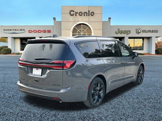 2025 Chrysler Pacifica Limited