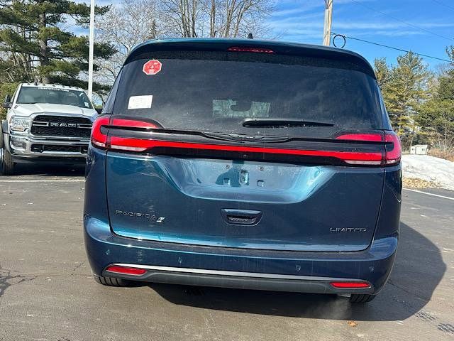 2025 Chrysler Pacifica Limited