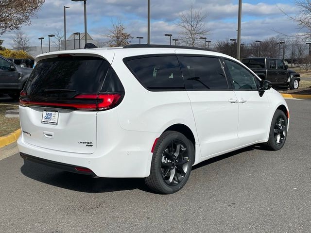2025 Chrysler Pacifica Limited