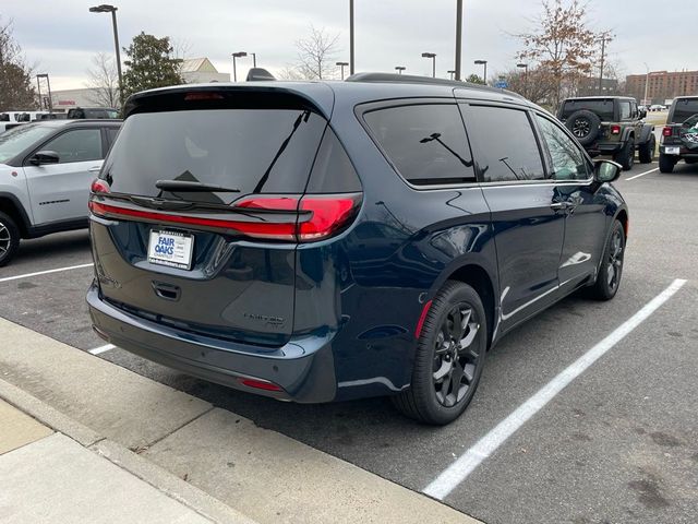 2025 Chrysler Pacifica Limited