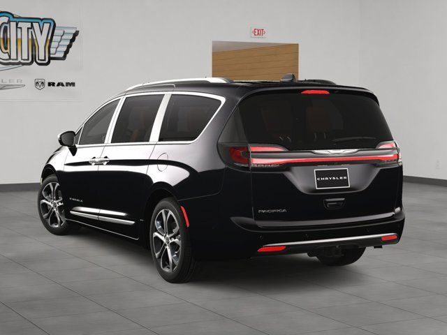 2025 Chrysler Pacifica Pinnacle