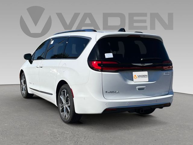 2025 Chrysler Pacifica Pinnacle