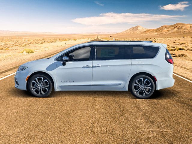 2025 Chrysler Pacifica Pinnacle