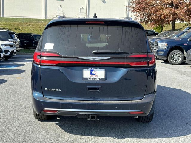 2025 Chrysler Pacifica Pinnacle