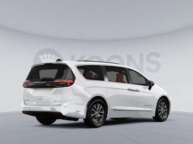 2025 Chrysler Pacifica Pinnacle