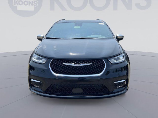2025 Chrysler Pacifica Pinnacle