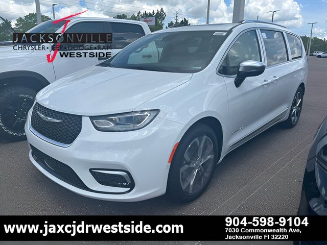 2025 Chrysler Pacifica Pinnacle