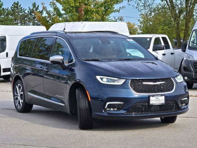 2025 Chrysler Pacifica Pinnacle