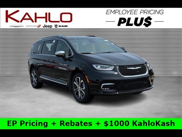2025 Chrysler Pacifica Pinnacle
