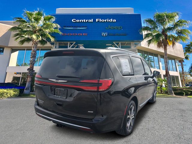2025 Chrysler Pacifica Pinnacle