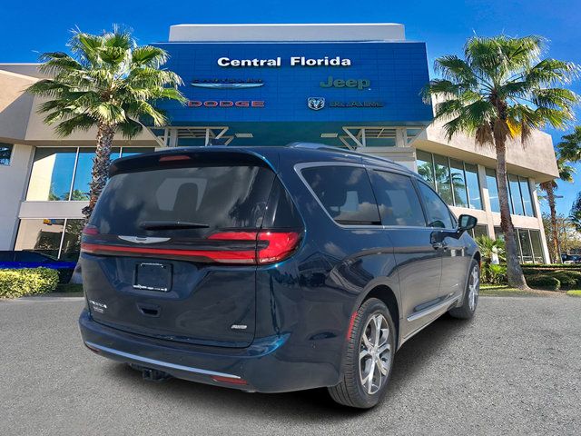 2025 Chrysler Pacifica Pinnacle