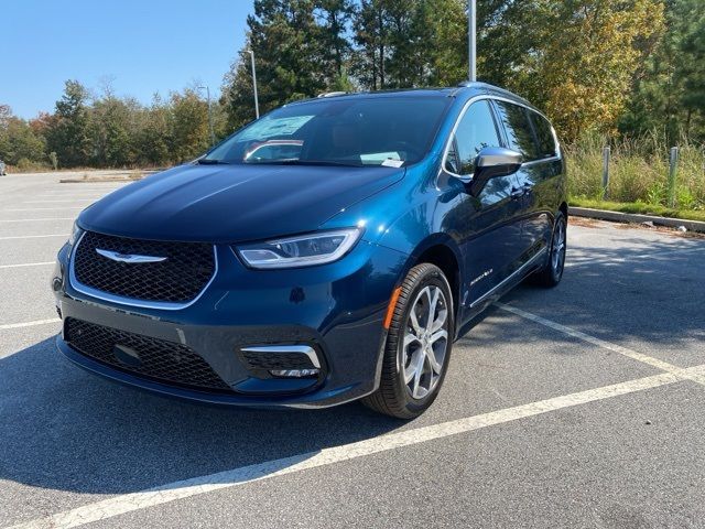 2025 Chrysler Pacifica Pinnacle