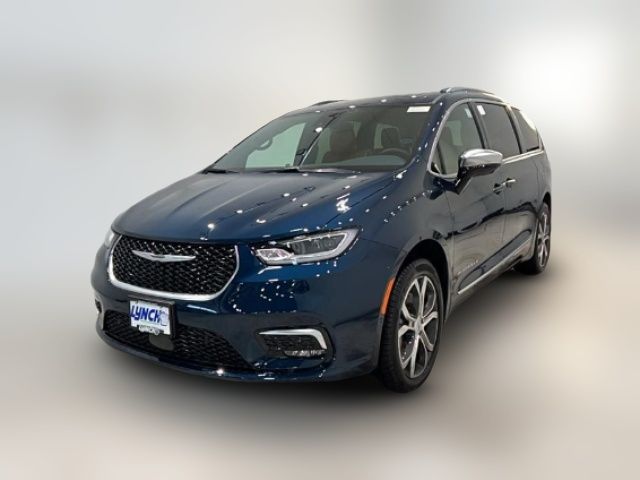 2025 Chrysler Pacifica Pinnacle