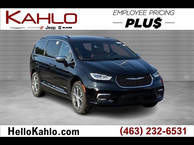 2025 Chrysler Pacifica Pinnacle