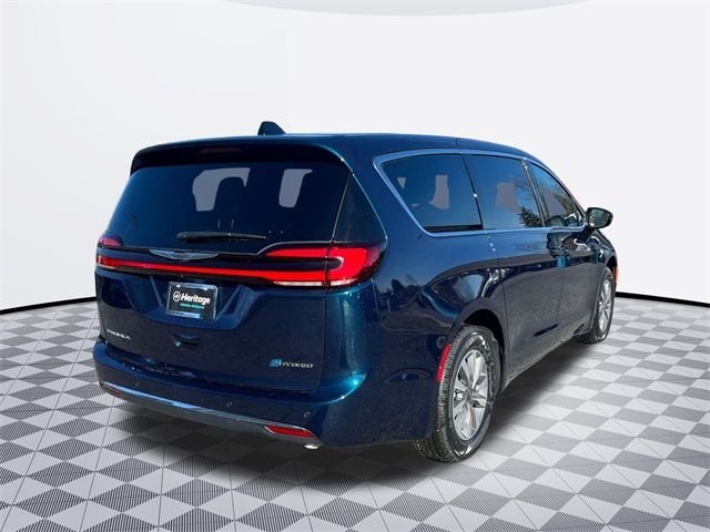 2025 Chrysler Pacifica Hybrid Select