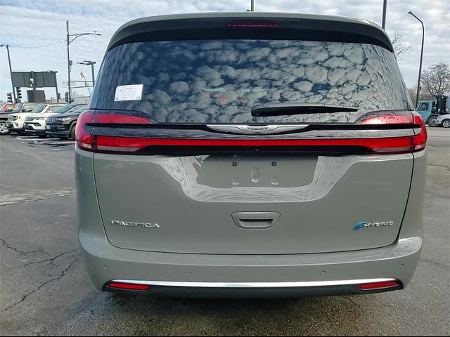 2025 Chrysler Pacifica Hybrid Pinnacle