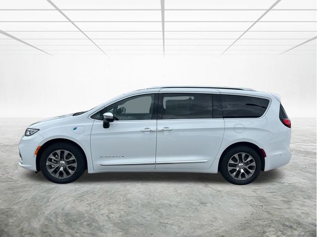 2025 Chrysler Pacifica Hybrid Pinnacle