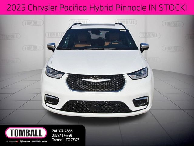 2025 Chrysler Pacifica Hybrid Pinnacle
