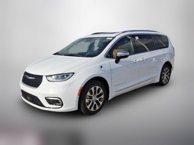 2025 Chrysler Pacifica Hybrid Pinnacle