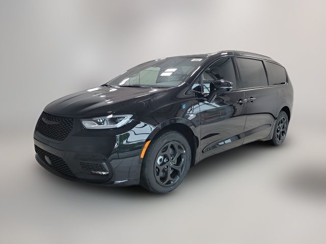 2025 Chrysler Pacifica Hybrid Premium S Appearance Pkg