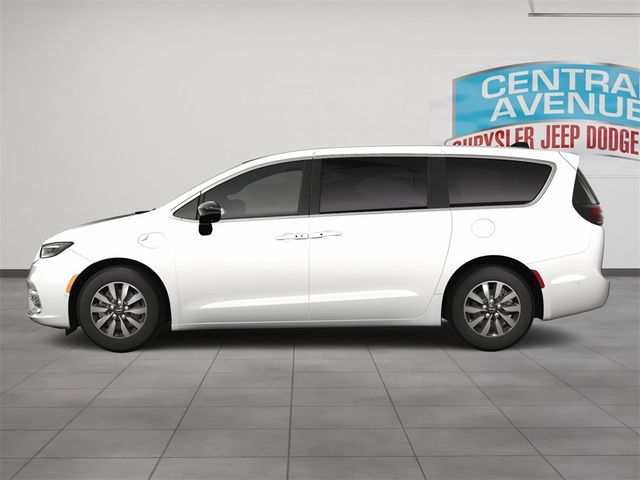 2025 Chrysler Pacifica Hybrid Select