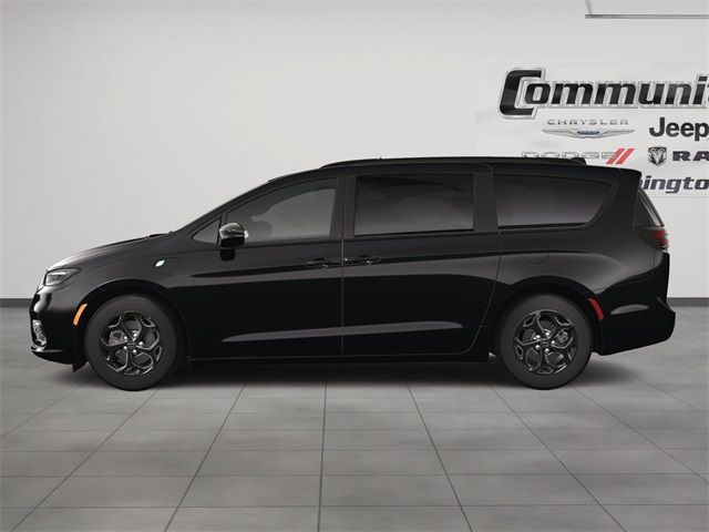 2025 Chrysler Pacifica Hybrid Premium S Appearance Pkg