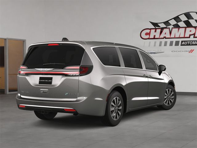 2025 Chrysler Pacifica Hybrid Select