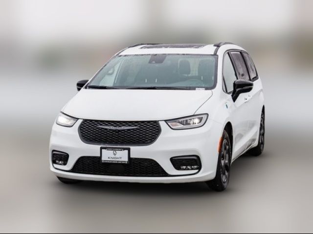 2025 Chrysler Pacifica Hybrid Premium S Appearance Pkg