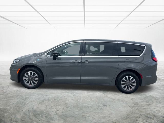 2025 Chrysler Pacifica Hybrid Select