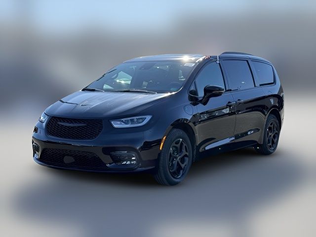 2025 Chrysler Pacifica Hybrid Premium S Appearance Pkg