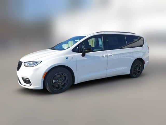 2025 Chrysler Pacifica Hybrid Premium S Appearance Pkg