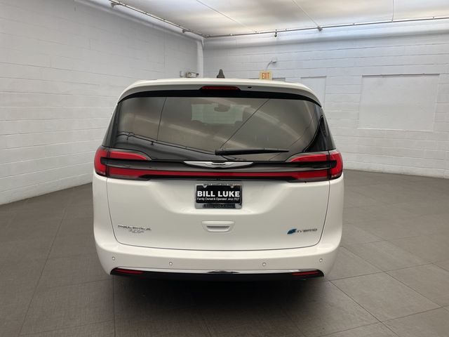 2025 Chrysler Pacifica Hybrid Select