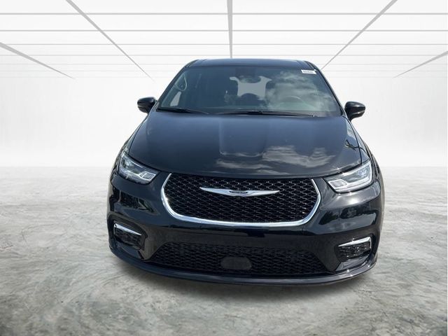 2025 Chrysler Pacifica Hybrid Select