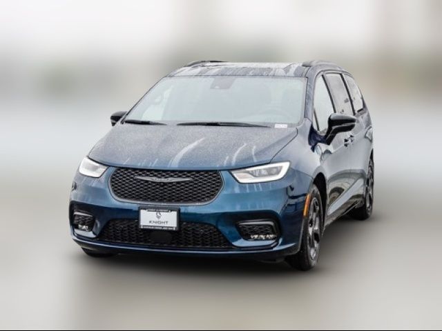 2025 Chrysler Pacifica Hybrid Premium S Appearance Pkg
