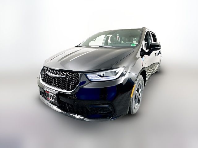 2025 Chrysler Pacifica Hybrid Premium S Appearance Pkg