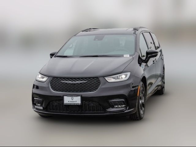 2025 Chrysler Pacifica Hybrid Premium S Appearance Pkg