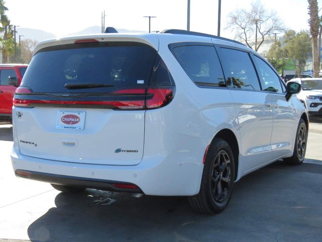 2025 Chrysler Pacifica Hybrid Premium S Appearance Pkg