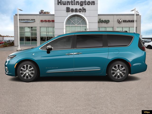 2025 Chrysler Pacifica Hybrid Pinnacle