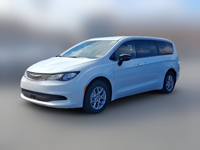 2025 Chrysler Voyager LX