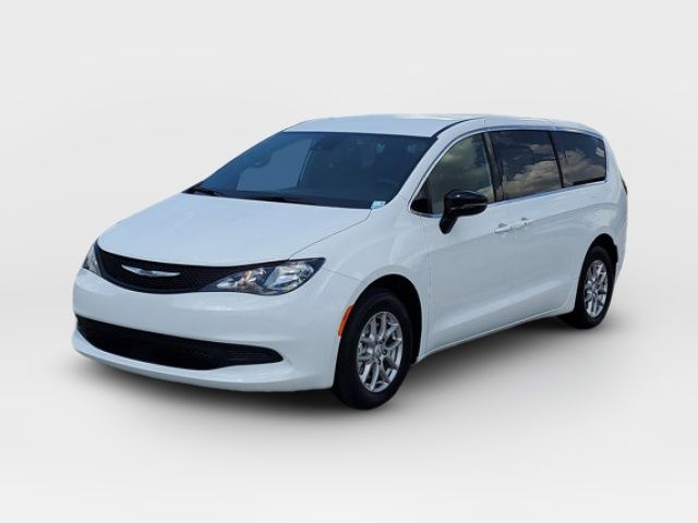 2025 Chrysler Voyager LX
