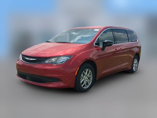 2025 Chrysler Voyager LX