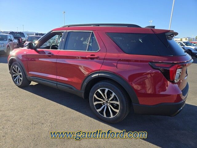 2025 Ford Explorer ST