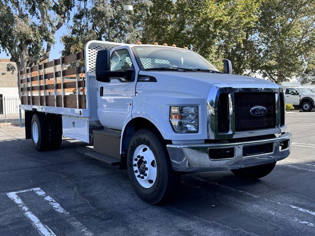 2025 Ford F-650 Base