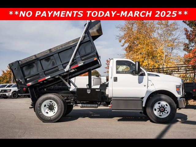 2025 Ford F-650 Base