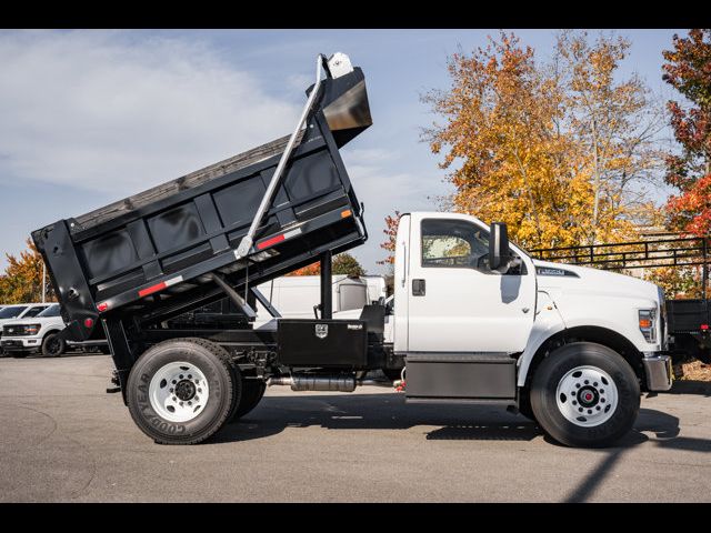 2025 Ford F-650 Base