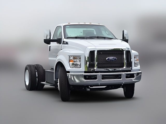 2025 Ford F-750 Base