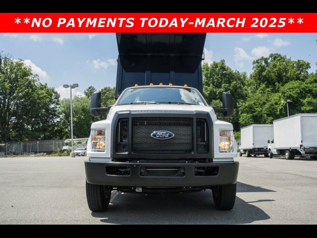 2025 Ford F-750 Base