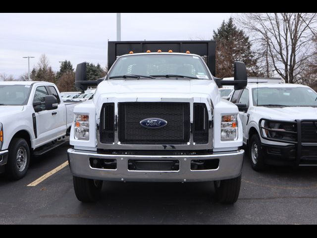 2025 Ford F-650 Base