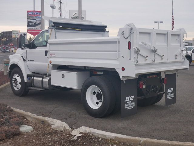 2025 Ford F-650 Base